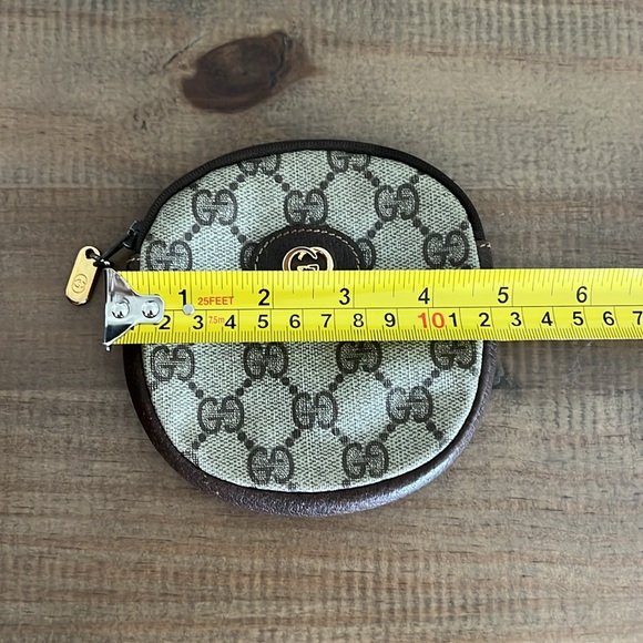 Authentic Gucci Coin Purse - Picture 11 of 11